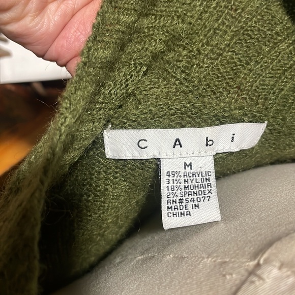 Olive green cardigan sweater - Picture 3 of 7